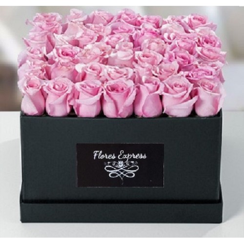 Luxury Box with 35 Pink roses